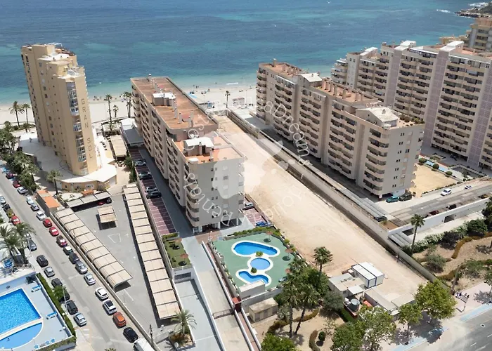 Nico * Ifach